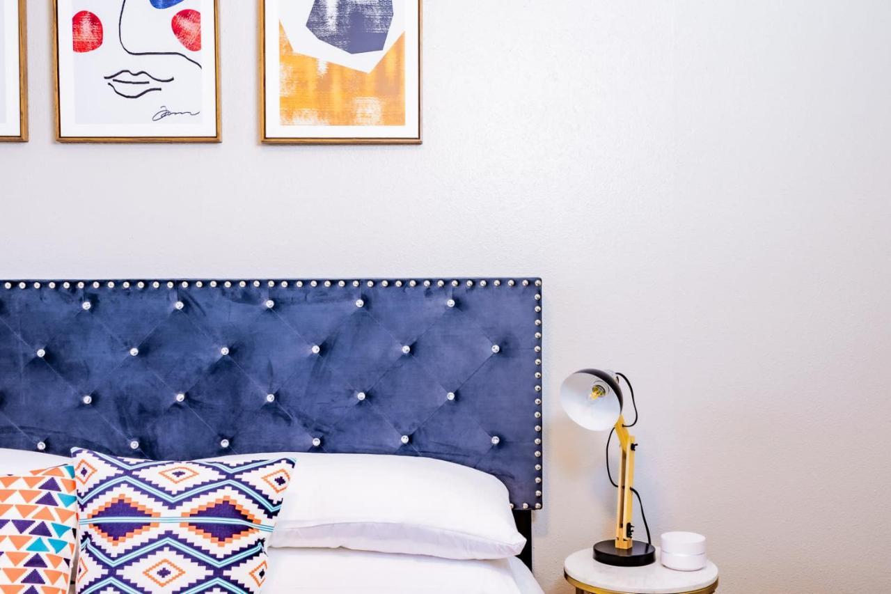 Efficiency 2Br King Bed Suites Next To Downtown Остин Экстерьер фото